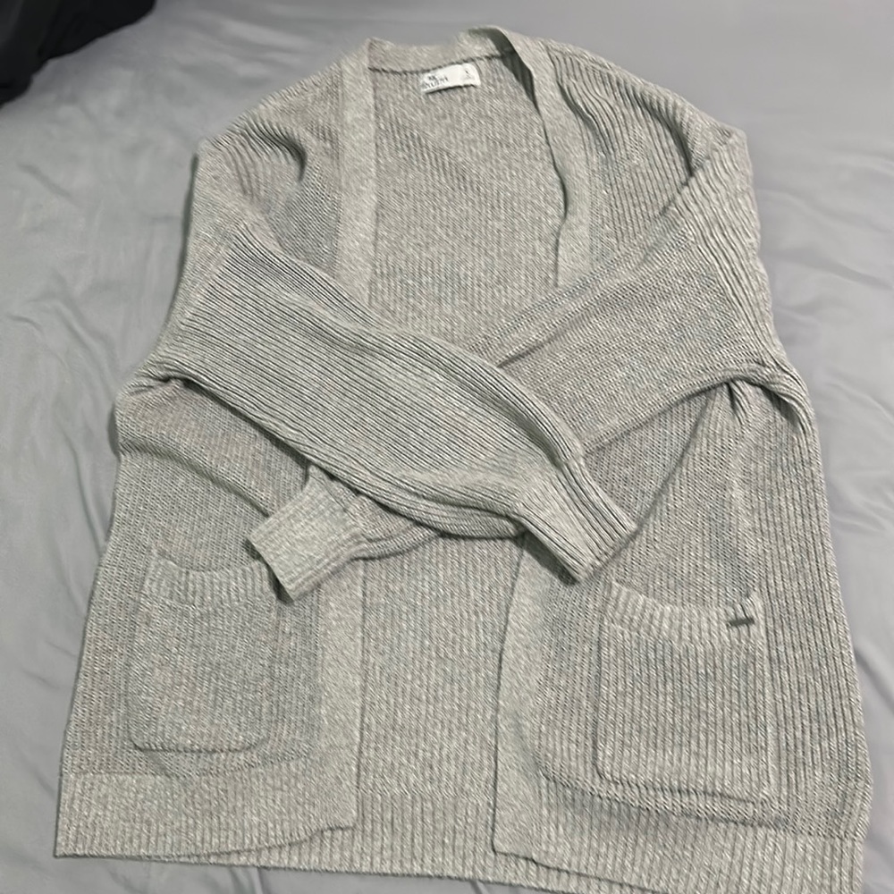 Grey sweater